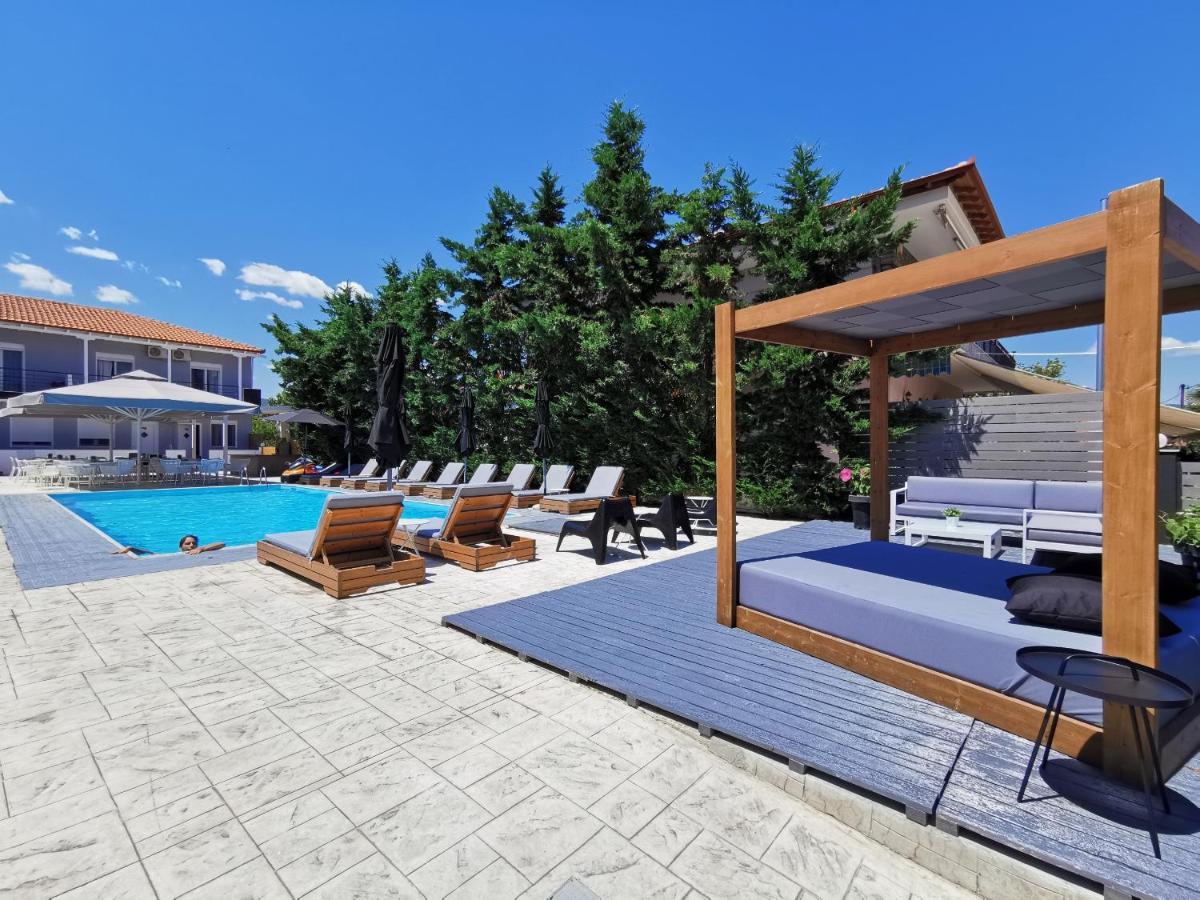 Philoxenia Suites Vrasná エクステリア 写真
